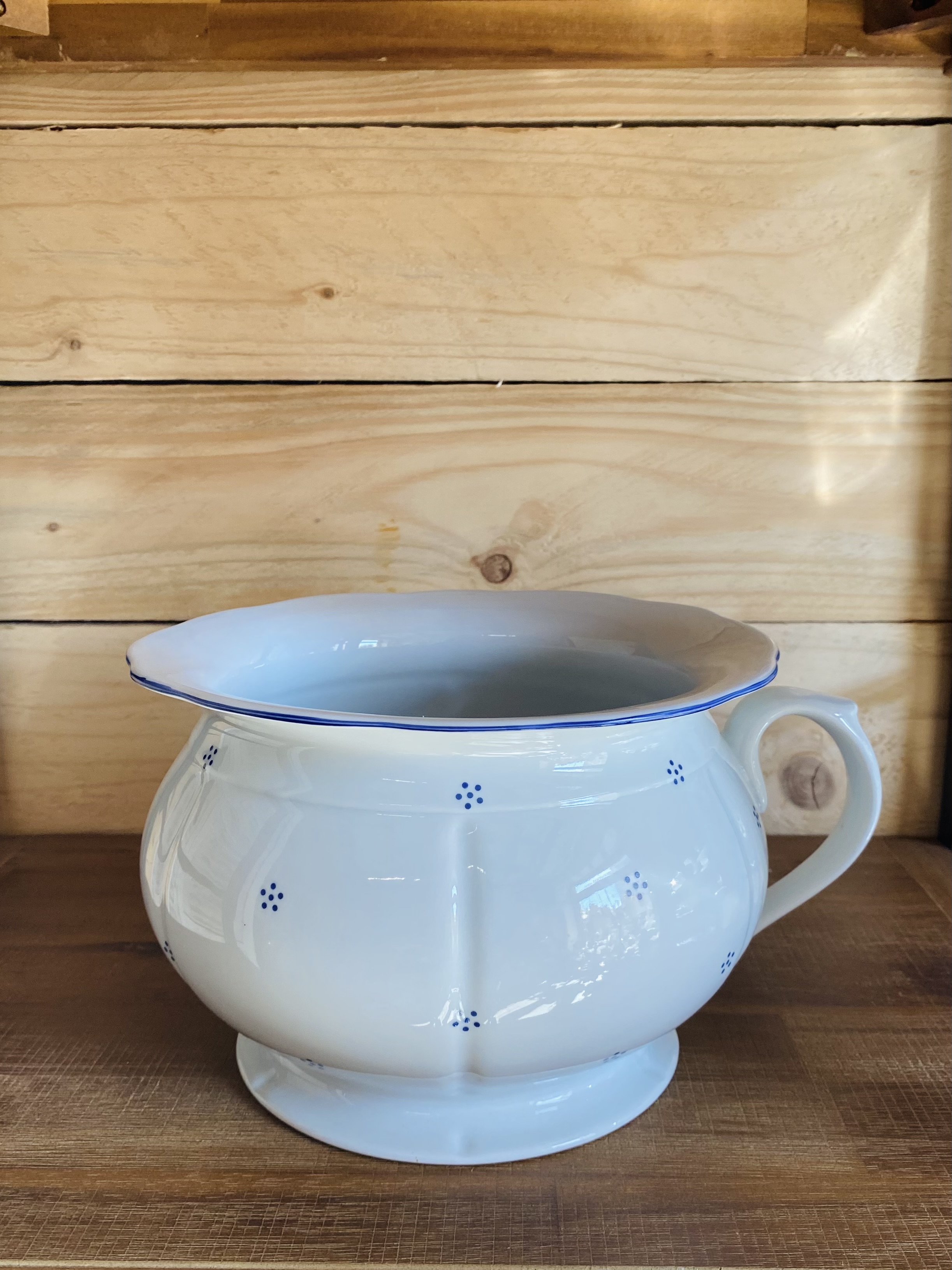 Porcelánový nočník