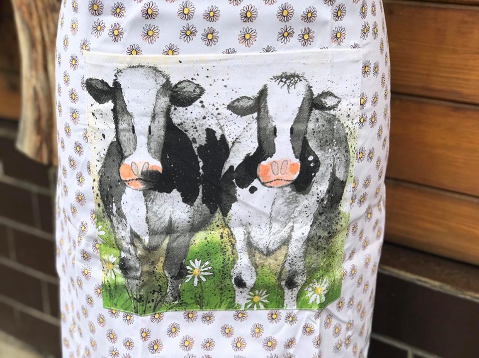 Kuchyňská zástěra anglický venkov Cow