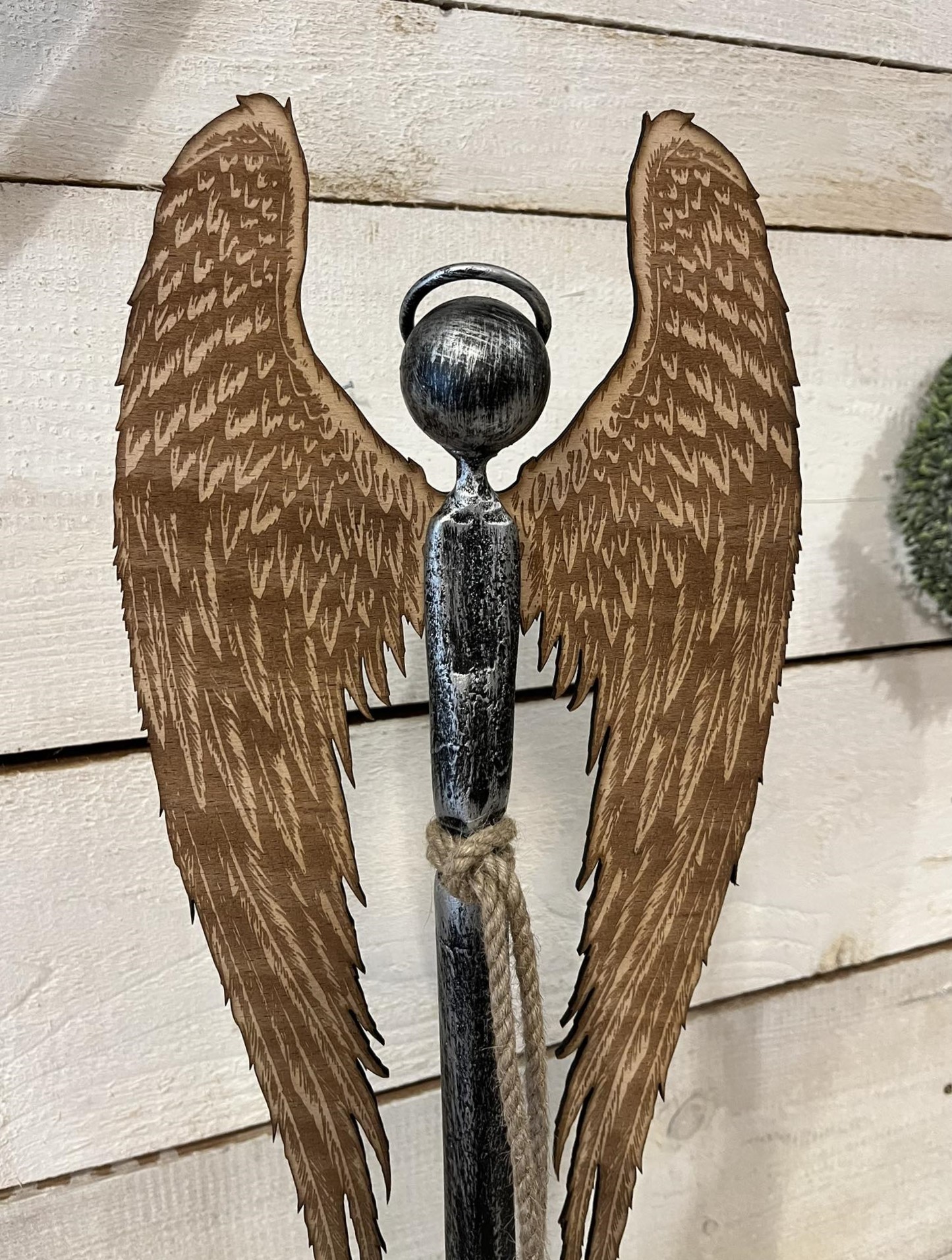 Ručně kovaný Angel Elegant