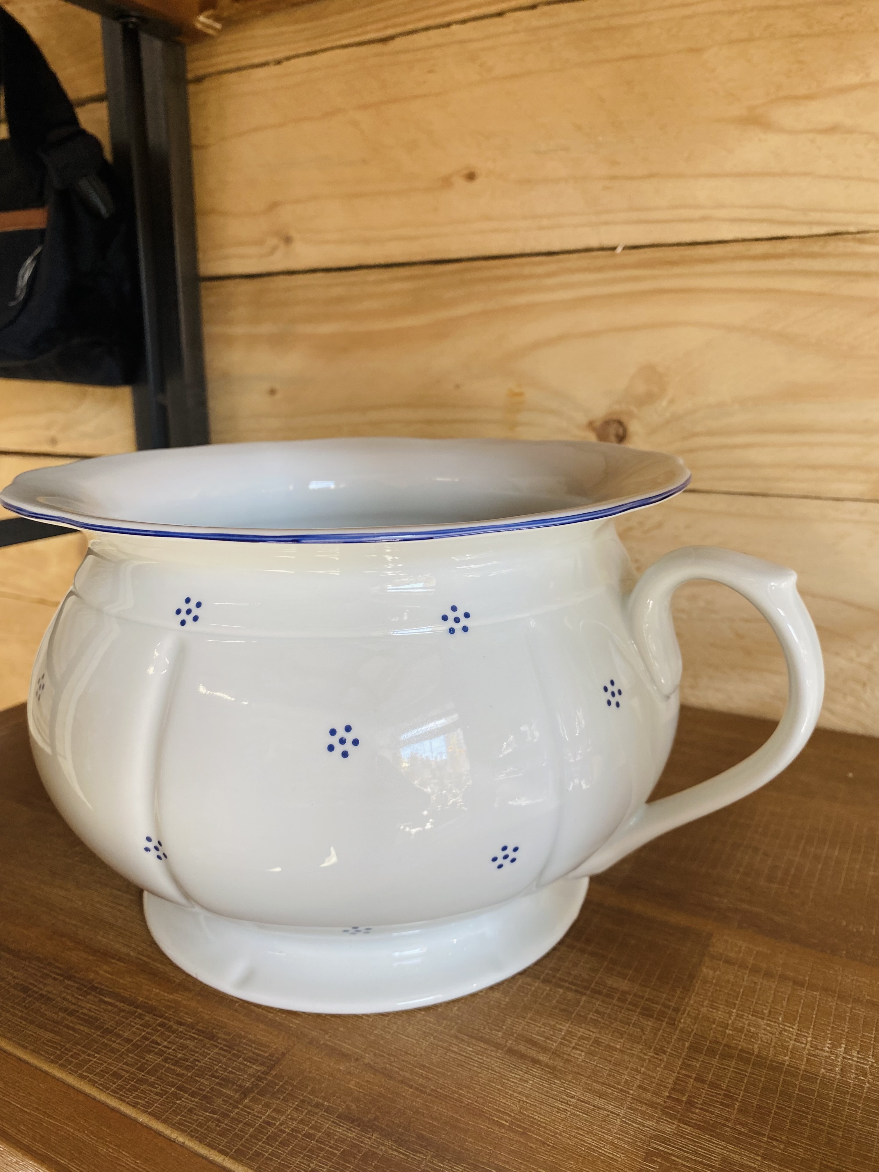 Porcelánový nočník