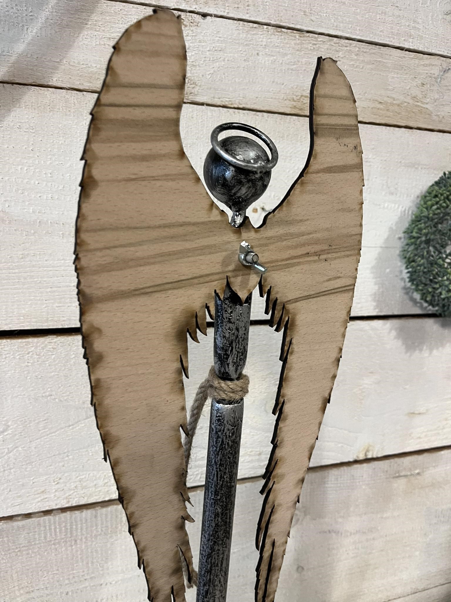 Ručně kovaný Angel Elegant