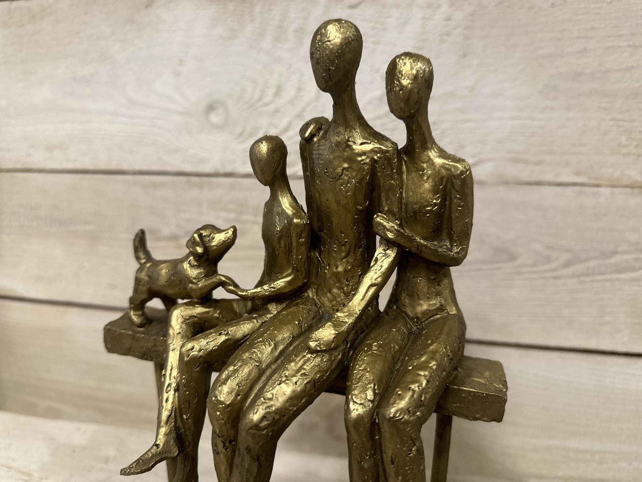 Designová soška Rodina gold