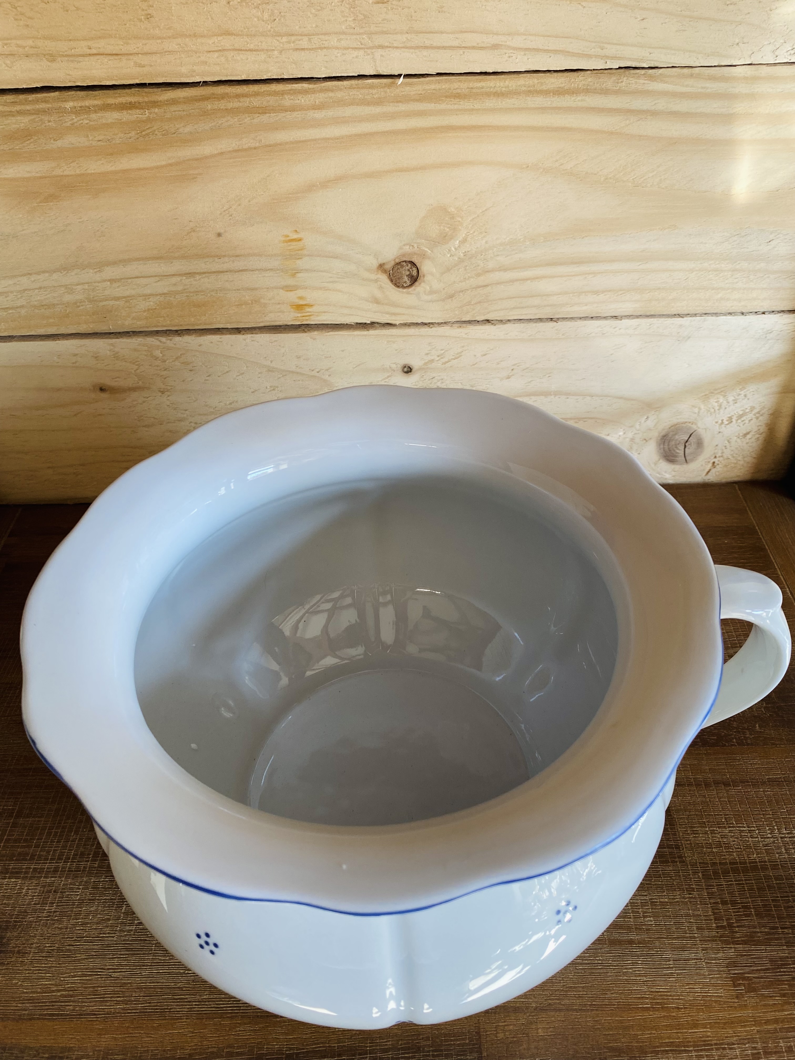 Porcelánový nočník