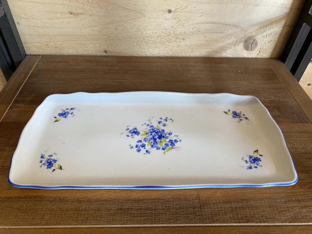 porcelánový set s pomněnkami 