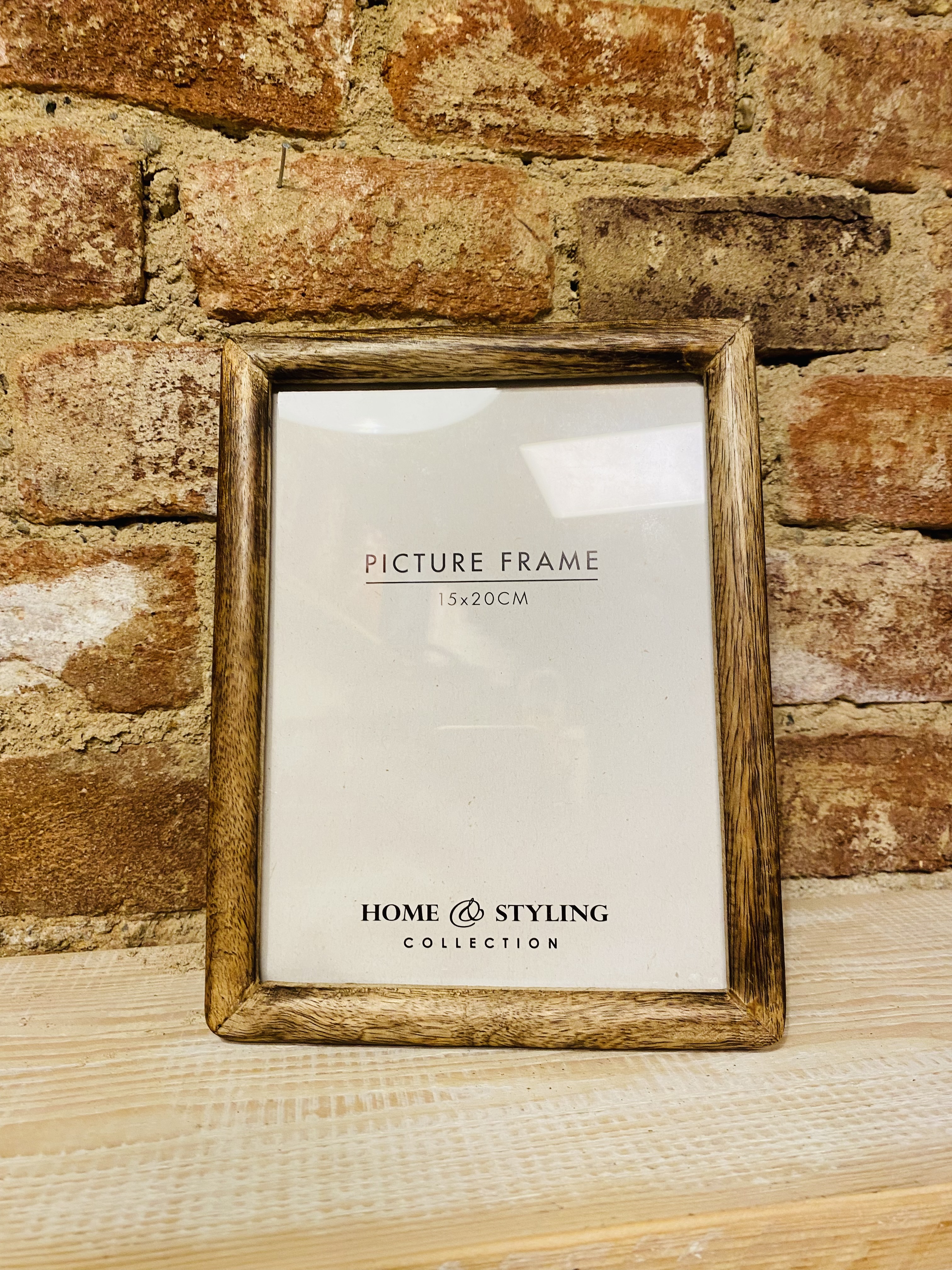 Sada tří dřevěných rámečků