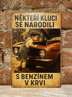 Cedulka - kluci s benzínem v krvi